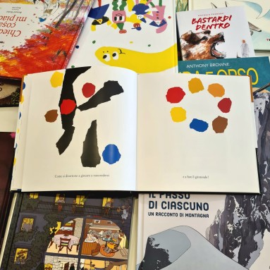 Piccolo blu e piccolo giallo. Ediz. a colori